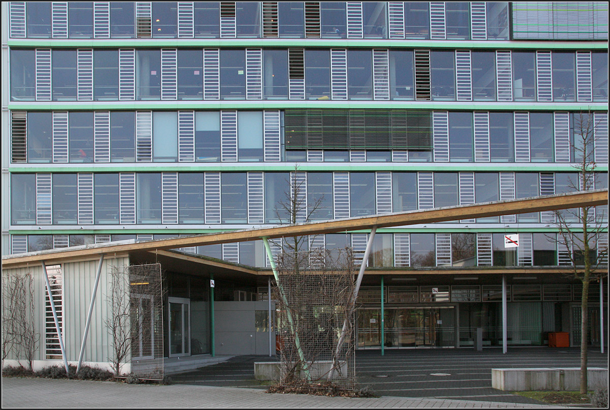 . Die Friedrich-List-Schule in Karlsruhe -

März 2011 (Matthias)