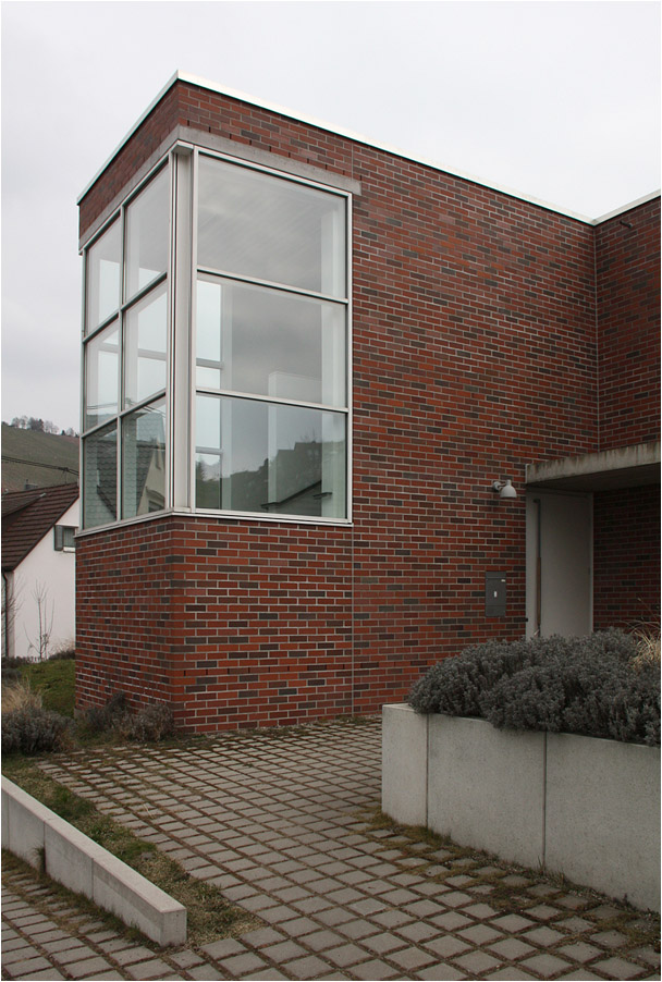 . Evangelisches Gemeindehaus in Stuttgart-Uhlbach -

März 2015 (Matthias)