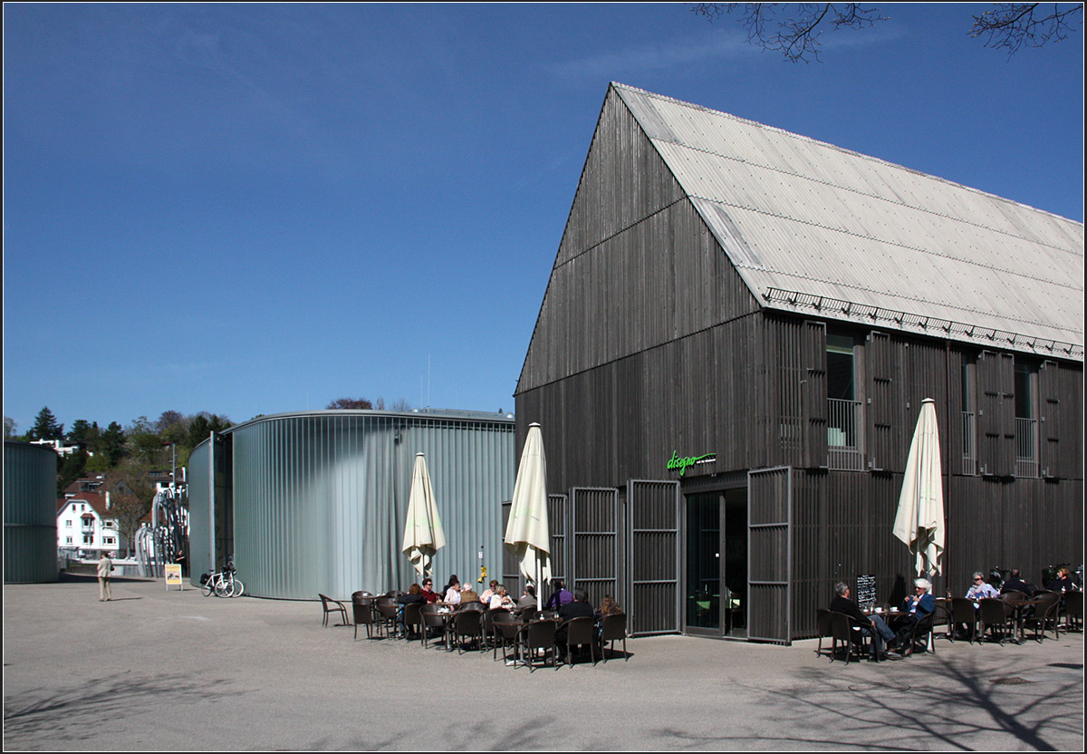 . Häckermühle in Waiblingen -

Links die Galerie Stihl.

April 2015 (Matthias)
