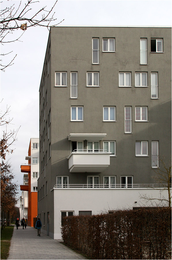 . Wohnquartier am Theresienpark in München -

März 2007 (Matthias)