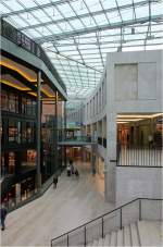 . Die Shopping Mall Forum Duisburg -

Blick in die Süd-Passage.

Oktober 2014 (Matthias)