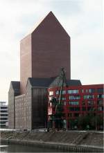 bibliotheken-archive/377122/-das-landesarchiv-nrw-in-duisburg . Das Landesarchiv NRW in Duisburg -

Oktober 2014 (Matthias)