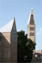 moderne-kirchenbauten/420002/-die-kath-pfarrkirche-st-gertrud . Die kath. Pfarrkirche St. Gertrud in Köln -

Oktober 2014 (Matthias)