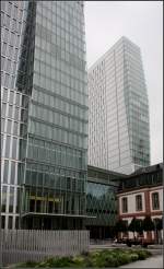 . Bürohochhaus 'Nextower' und Hotelhochhaus 'Jumeirah' in Frankfurt am Main -

Links der Nextower, rechts das Hotel mit 220 Zimmern.

September 2014 (Matthias)
