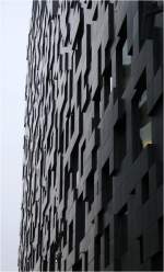 . Barcode-Areal in Oslo -

Fassade der DNP-Gebäude C von Dark Architekter.

Dezember 2013 (Matthias)