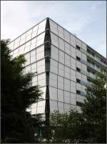 basel-und-umgebung/363762/-roche-gebaeude-fuer-forschung-und-entwicklung . Roche-Gebäude für Forschung und Entwicklung in Basel-Wettstein - 

Juni 2013 (Matthias)