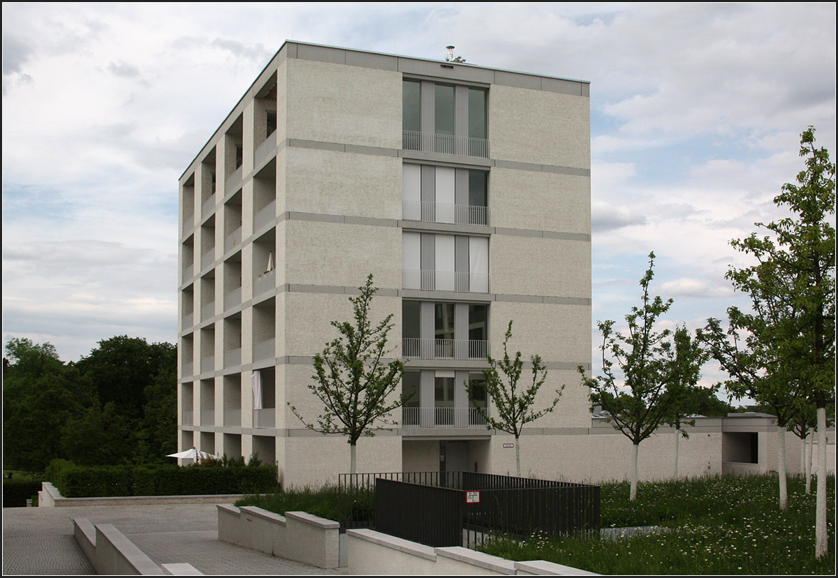 
. Apartmenthaus von Chipperfield Architektes in Stuttgart -

Mai 2014 (M)