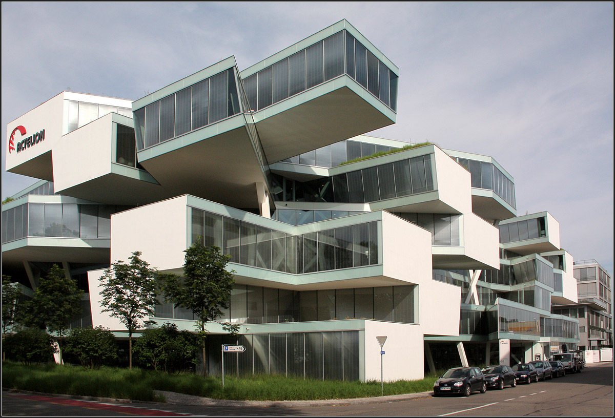 . Verwaltungsgebäude in Allschwil bei Basel -

Juni 2013 (Matthias)