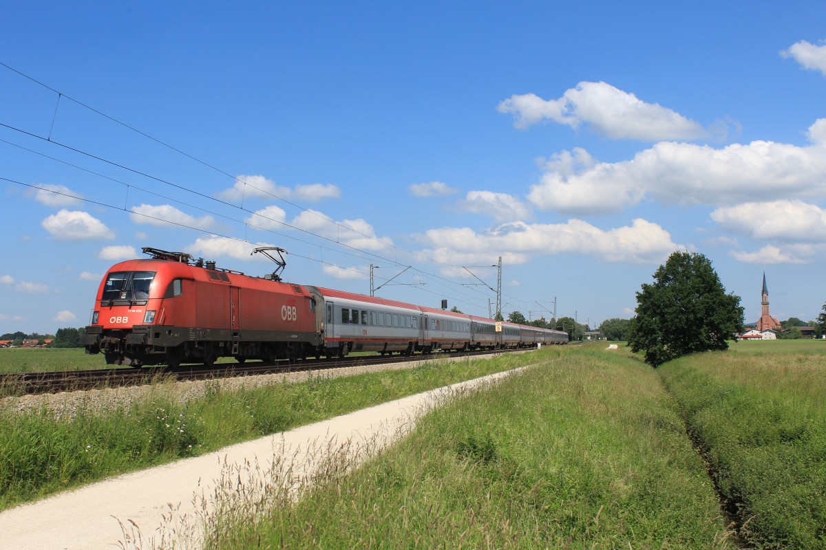 1116 070-4 aus Salzburg kommend am 16. Juni 2013 bei �bersee am Chiemsee.