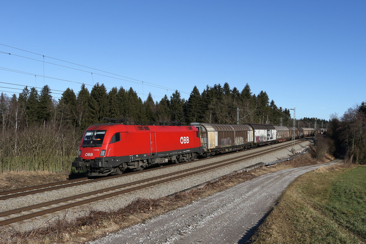 1116 090 mit dem  Bosch-Zug  am 6. Januar 2010 aus Salzburg kommend bei Grabenst�tt im Chiemgau.