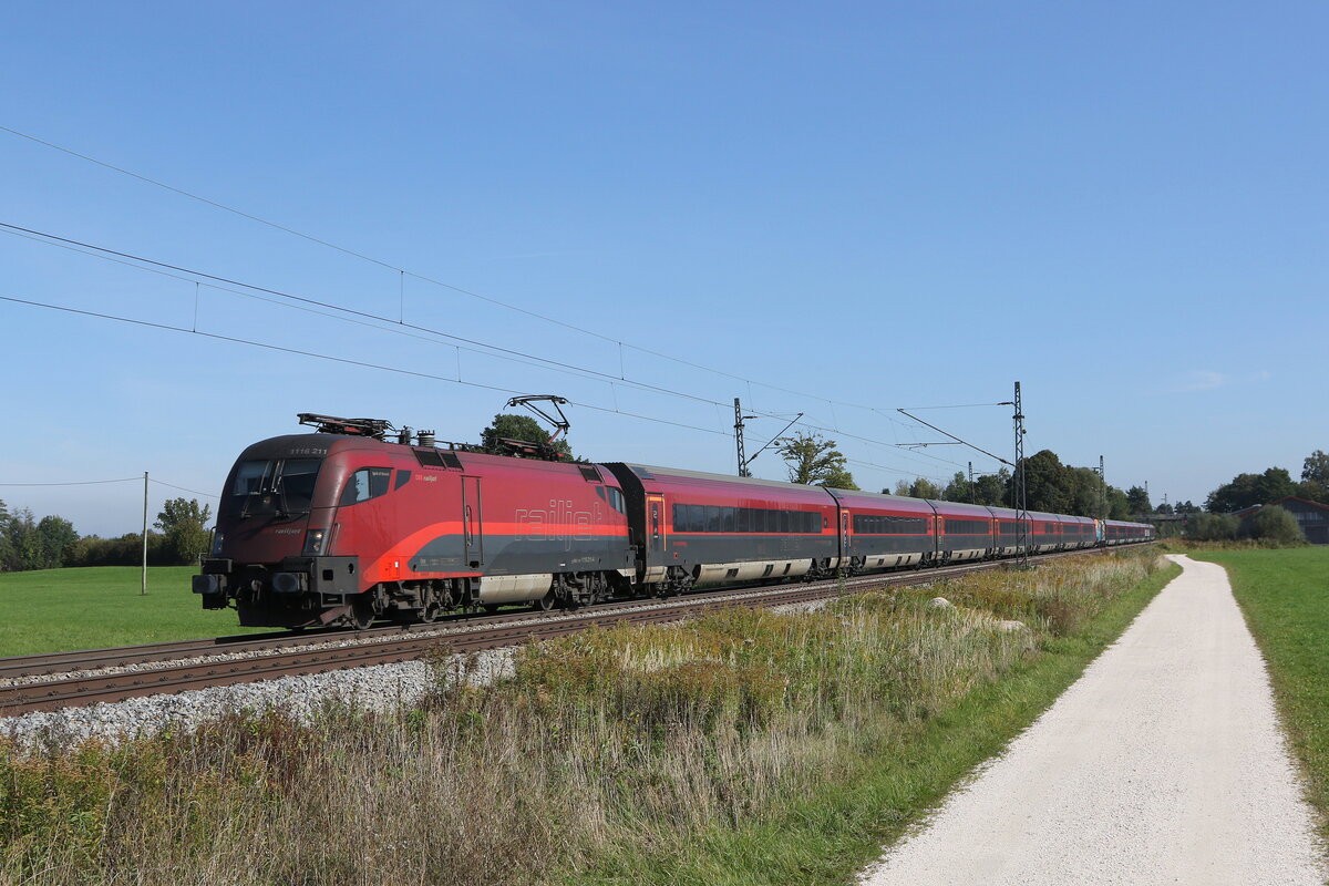 1116 211 am 11. Oktober 2021 bei �bersee am Chiemsee.