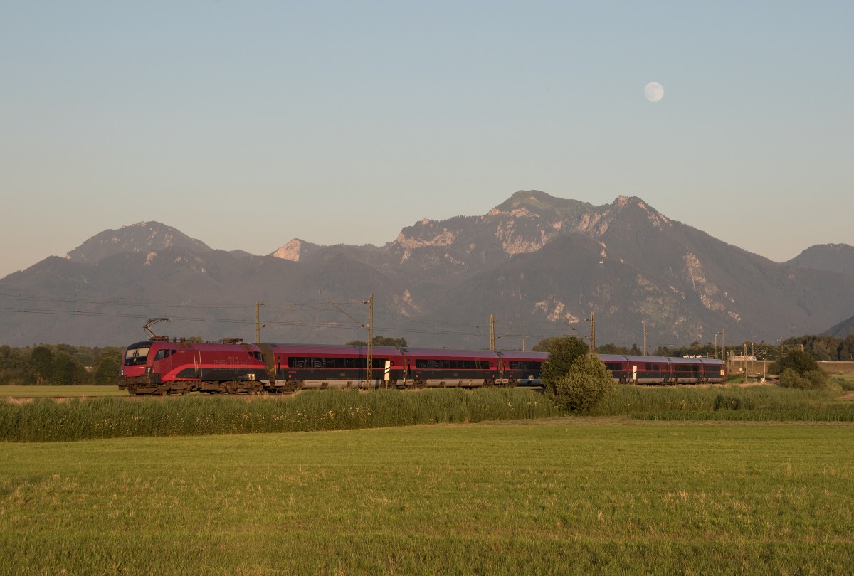 1116 244 mit Vollmond �ber dem Hochgern am 30. Juni bei Weisham.