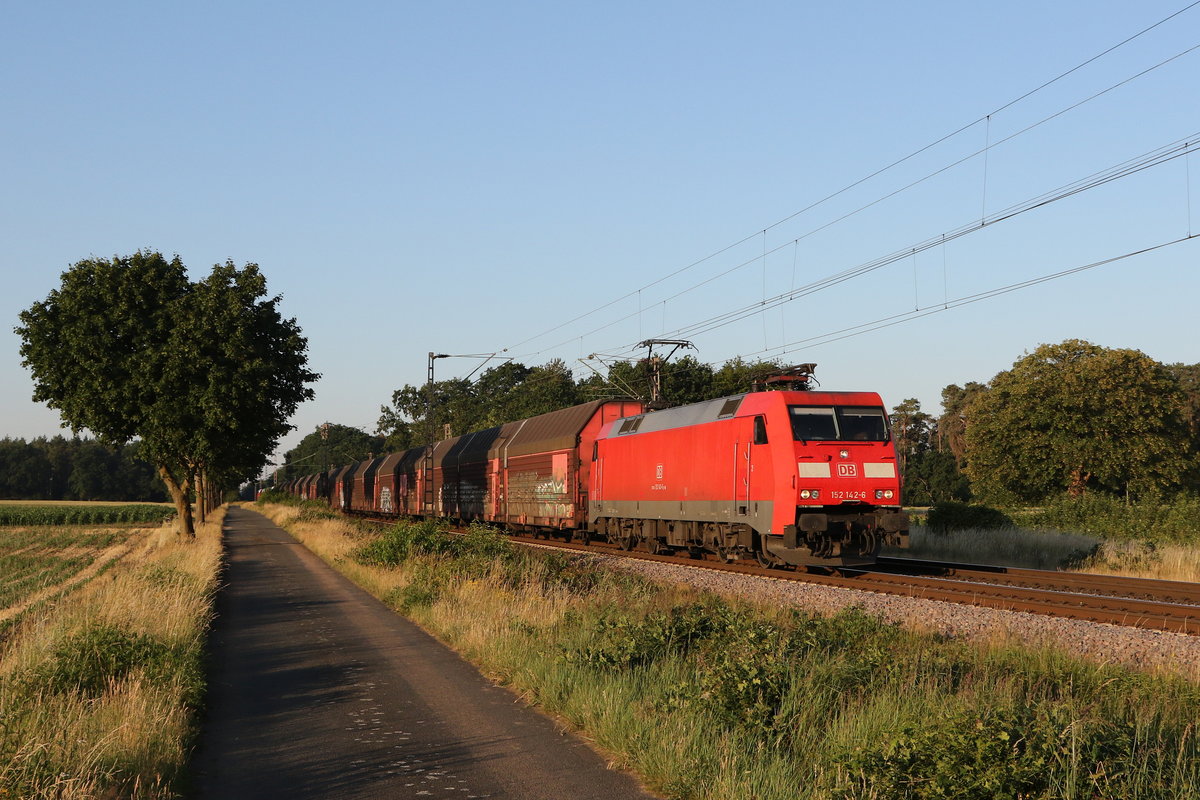 152 142 am 26. Juni bei D�rverden /Niedersachsen.