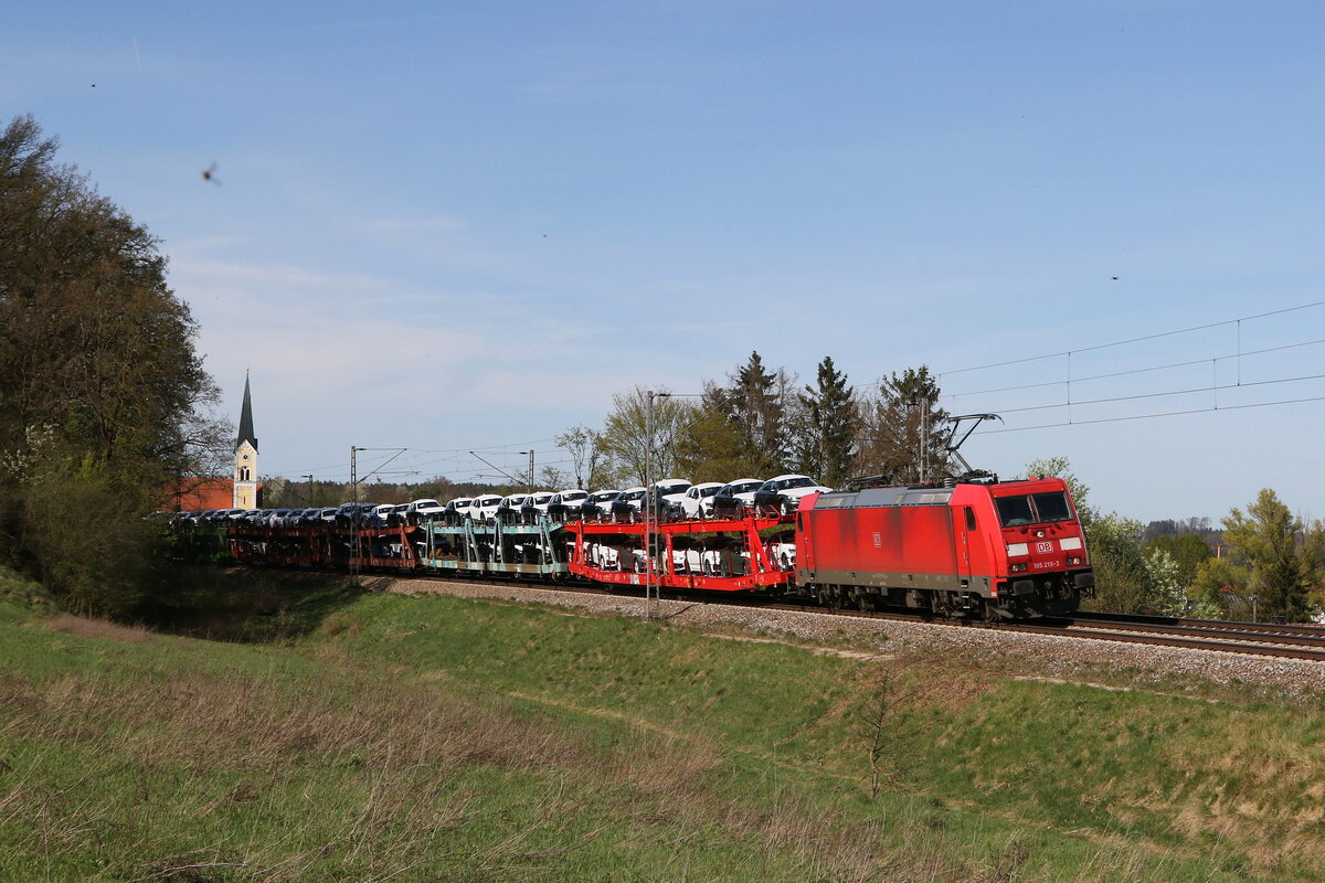 185 219 mit einem Autozug aus Ingolstadt kommend am 6. April 2024 bei Fahlenbach.