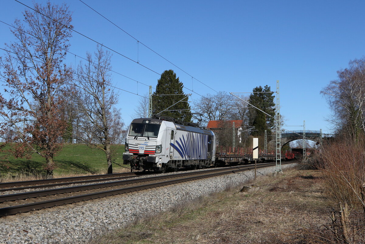 193 772 mit einem Schrottzug aus Salzburg kommend am 25. Februar 2024 bei �bersee.