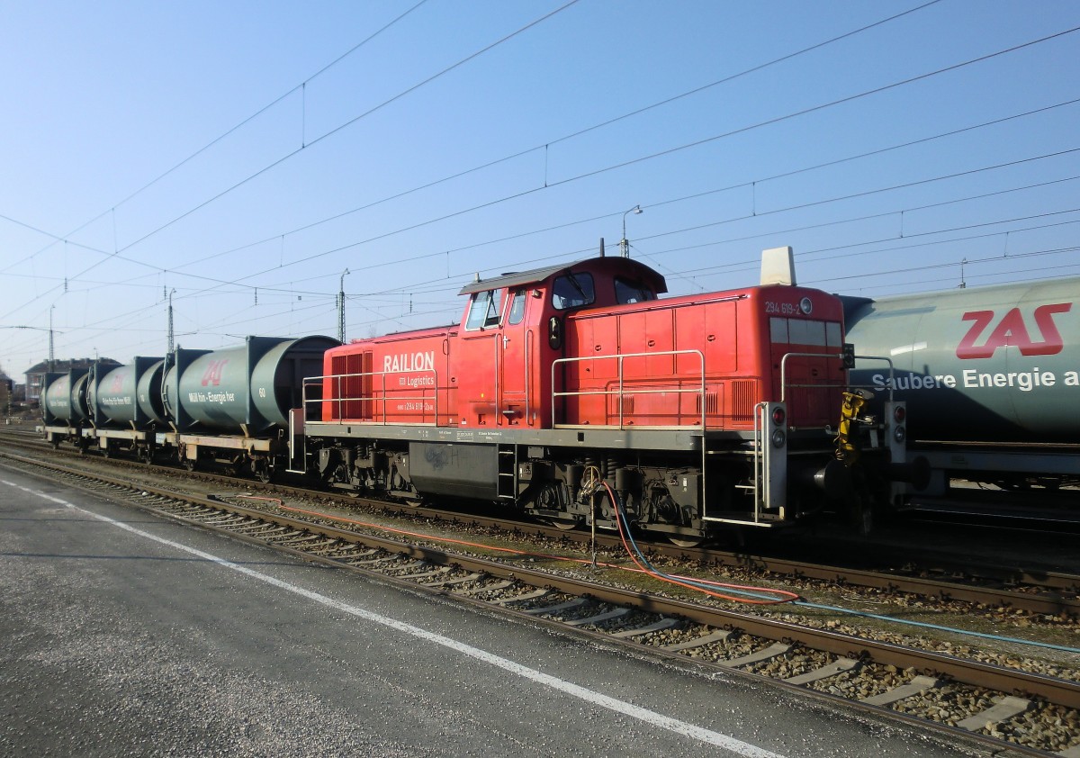 294 619-2 am 8. M�rz 2011 in Freilassing.