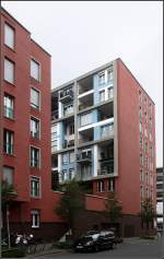 geschosswohnungsbau/364849/-wohnen-am-westhafen-in-frankfurt . Wohnen am Westhafen in Frankfurt am Main -

Ansicht von der Werftstraße.

September 2014 (Matthias)