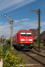 245 021 bei der Ausfahrt aus Klanxb�ll am 31.