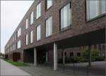 . Physikalisches Institut der Uni Frankfurt, Riedberg -

Nördliche Fassade entlang der Max-von-Laue-Straße.

September 2014 (Matthias)