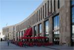 . Shopping Mall 'Palais Vest' in Recklinghausen -

Der konkave Fassadenbereich zum Löhrhof hin.

Oktober 2014 (Matthias)